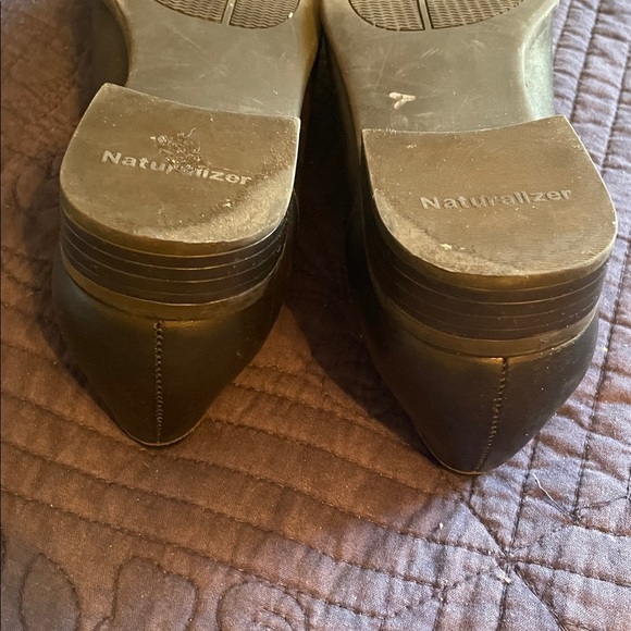 Naturalizer Women's Black Tassel Loafers Size 8 Leather Upper Preppy Traditional - Picture 4 of 7